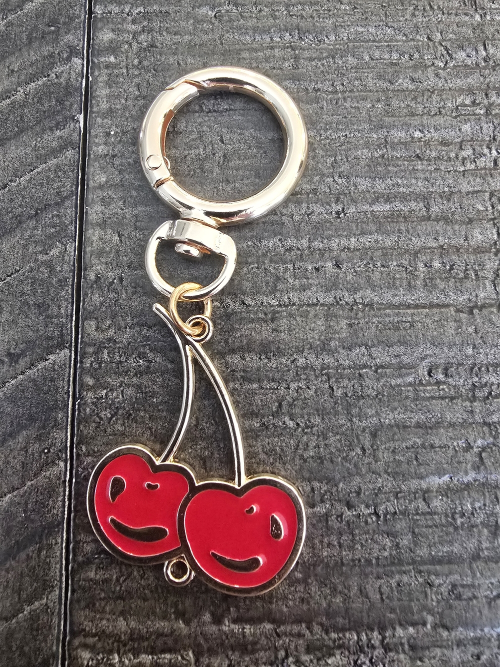 Gold-Tone Red Cherry 🍒 Enamel Keychain Bag Charm, New without Tags - Picture 2 of 3
